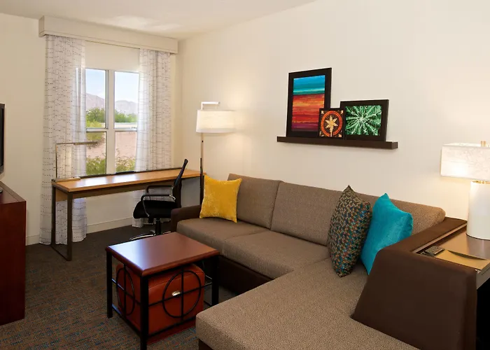 Hotel By Marriott Phoenix East