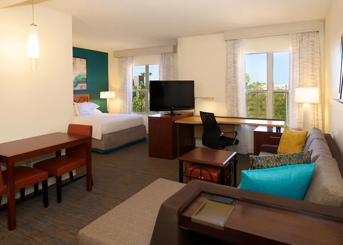 By Marriott Phoenix East 3*